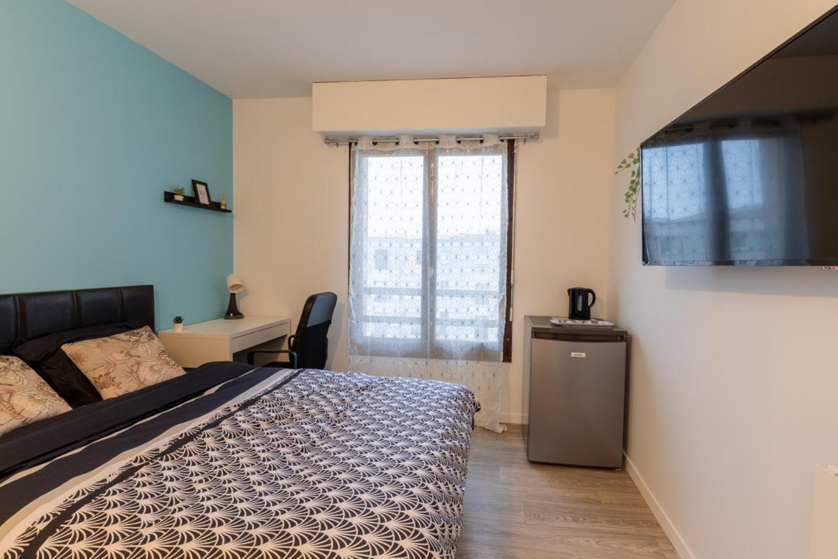 Le Beau Refuge Parisien De Cergy - Parisian Modern Flat At Cergy Bed and Breakfast Εξωτερικό φωτογραφία