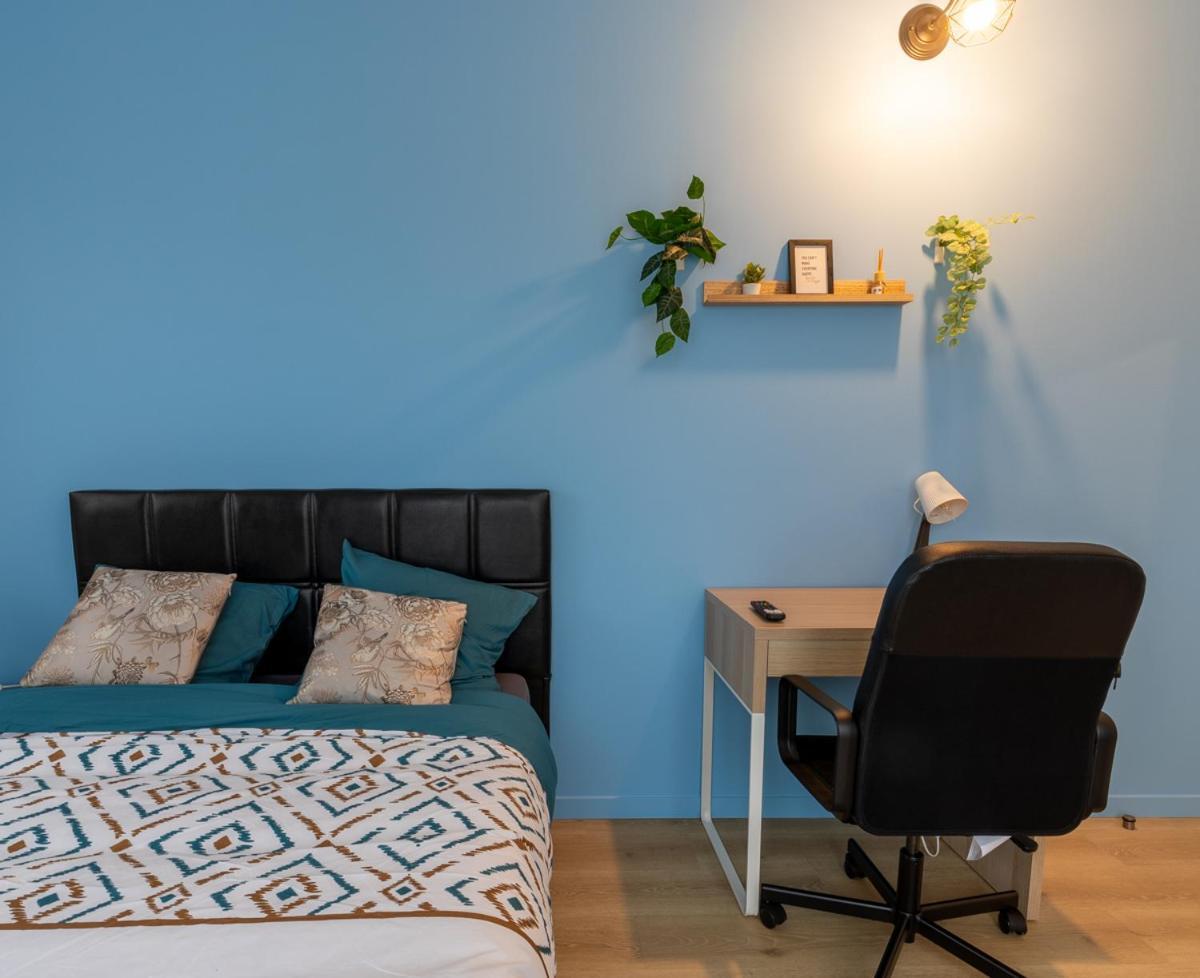Le Beau Refuge Parisien De Cergy - Parisian Modern Flat At Cergy Bed and Breakfast Εξωτερικό φωτογραφία