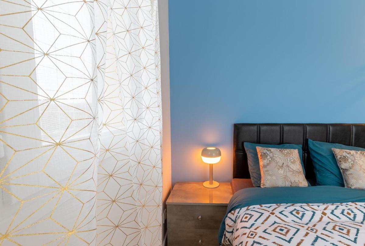 Le Beau Refuge Parisien De Cergy - Parisian Modern Flat At Cergy Bed and Breakfast Εξωτερικό φωτογραφία