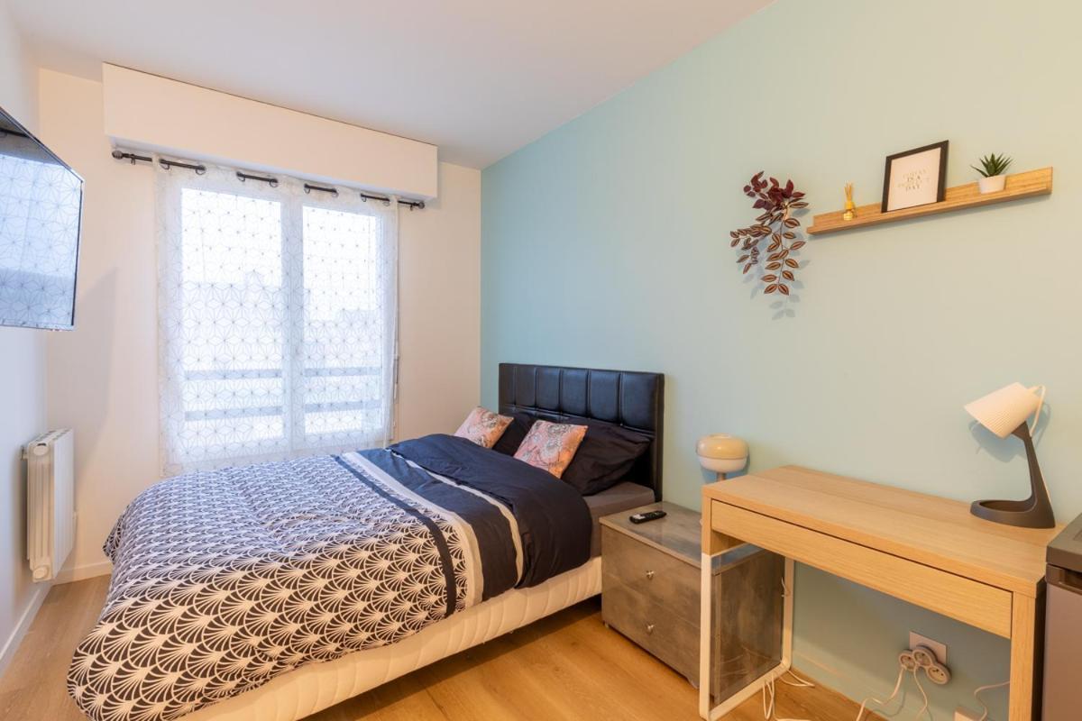 Le Beau Refuge Parisien De Cergy - Parisian Modern Flat At Cergy Bed and Breakfast Εξωτερικό φωτογραφία